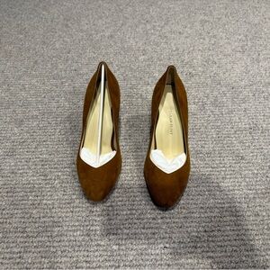 Brand New Sarah Flint Tan Suede Block Heel Pumps